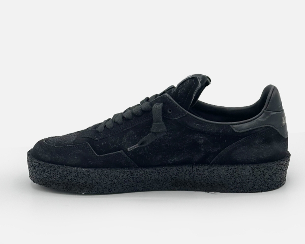 36IDOL-MAN-SUEDE-BEAR-OIL-BLACKSX.jpg