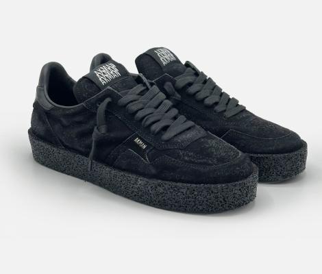 36IDOL-MAN-SUEDE-BEAR-OIL-BLACKL.jpg