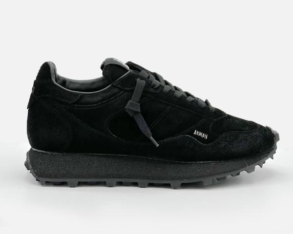 23ATENA-MAN-SUEDE-BEAR-OIL-BLACKDX.jpg